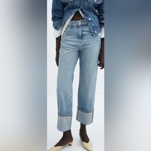Women’s Light Blue Jeans
